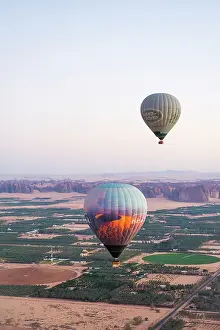 Excitement Prints: Hot air balloon flight over Hegra site and around with Hero Balloon Flights Saudi Operator