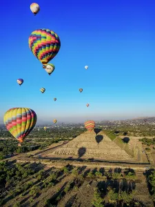 Relax Prints: Hot air balloons flying over the Pyramid of the Sun at sunrise