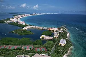 Yucatan Prints: Hotel area of Cancun