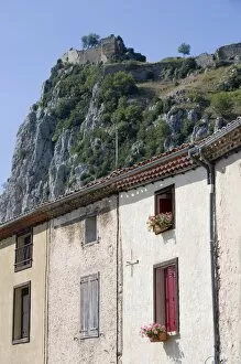 Images Dated 3rd August 2007: House and Cathar castle, Roquefixade, Ariege, Midi-Pyrenees, France, Europe