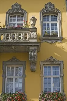 Detail of house in Uri Utca, Old Town, Budapest, Hungary, Europe