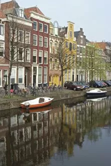 Images Dated 16th April 2009: Houses along canal, Leiden, Netherlands, Europe