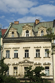 Images Dated 12th January 2000: Houses in Main Market Square (Rynek Glowny)