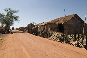 Images Dated 18th January 2008: Houses on stilts on the side of Tonle Sap Lake, near Siem Reap, Cambodia