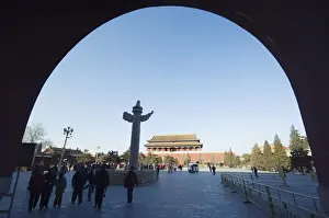 Communism Prints: a Huabiao statue under an arch of the Gate of Heavenly Peace between the Forbidden City