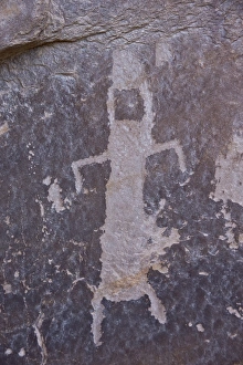 Gold Butte Prints: Humanoid petroglyph on the Kohta Circus petroglyph panel