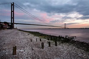 Bridges Prints: The Humber Bridge at dusk, East Riding of Yorkshire
