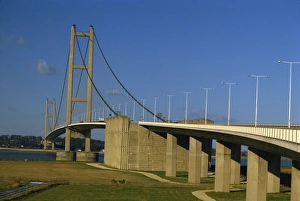 The Humber Bridge seen from the south, Humberside-Yorkshire, England, United Kingdom