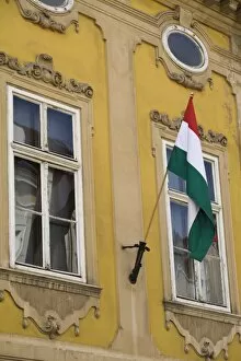 Hungarian flag and house detaill, Uri Utca, Old Town, Budapest, Hungary, Europe