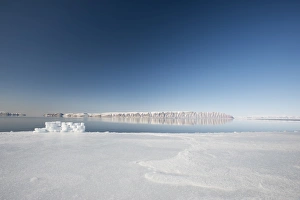 Sea Ice Prints: Hunting blind made from ice blocks at the Floe edge, the junction of sea ice and the ocean