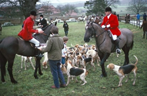 Hunt Prints: Huntsmen and hounds, South Berkshire, England, United Kingdom, Europe