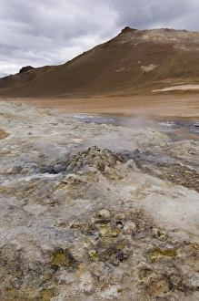 Images Dated 14th November 2007: Hverir geothermal fields at the foot of Namafjall mountain, Myvatn lake area