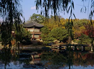 Images Dated 4th August 2008: Hyang-Wonjong Pavilion
