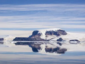 Polar Climate Prints: Ice chokes the waters surrounding James Ross Island