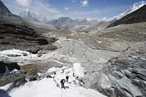 Images Dated 9th April 2010: Ice climbing in Chukhung Valley, Solu Khumbu Everest Region, Sagarmatha National Park