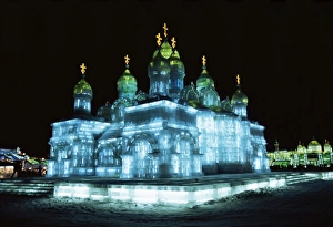 Heilongjiang Prints: Ice sculptures in Taiyangdao Park at night, Ice Lantern Festival, Bingdeng Jie