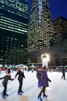 Images Dated 3rd December 2009: Ice skating rink in Bryant Park at Christmas, Manhattan, New York City