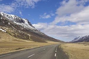 Akureyri Prints: Empty Icelandic road route 1