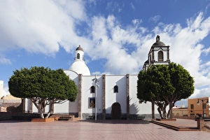 Canaries Prints: Iglesia de la Candelaria church at the Plaza Candelaria