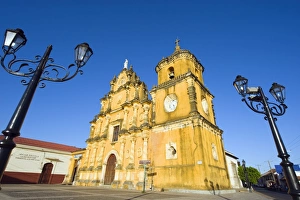 Images Dated 11th December 2010: Iglesia de Recoleccion, Leon, Nicaragua, Central America