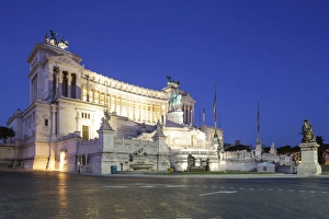 White Colour Prints: Il Vittoriano, Rome, Lazio, Italy, Europe