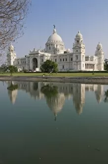 Imposing Victoria Monument, Kolkata, West Bengal, India, Asia