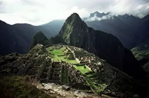Images Dated 6th January 2000: Inca site, Machu Picchu
