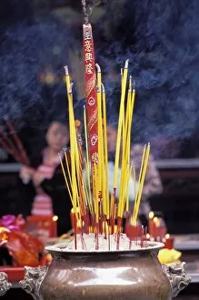 Images Dated 15th May 2008: Incense at the Quan Am pagoda in the Chinese quarter of Cholon, Ho Chi Minh City (Saigon)
