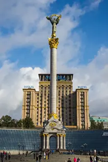 Ukraine Prints: Independence monument on the Maidan Nezalezhnosti in the center of Kiev (Kyiv)