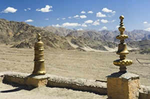 Indus Valley and Ladakh Range seen from Tikse Indus Valley and Ladakh Range seen from Tikse