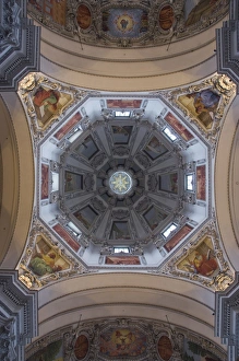 Images Dated 15th February 2008: Inside of the cathedral dome, Salzburg, Austria, Europe