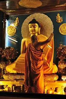 View From Behind Prints: Inside the Mahabodhi Temple, UNESCO World Heritage Site, Bodh Gaya (Bodhgaya)