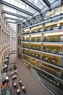 Images Dated 27th April 2009: Inside Vancouver Public Library, designed by Moshe Safdie, Vancouver, British Columbia