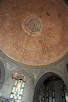 Images Dated 25th January 2000: Interior, Baghdad Kiosk