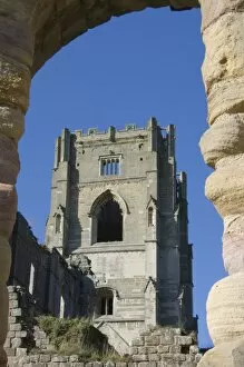 Images Dated 25th September 2009: Interior, Fountains Abbey, UNESCO World Heritage Site, near Ripon, North Yorkshire