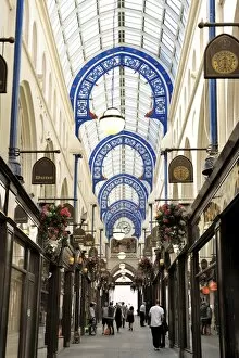 Images Dated 15th June 2010: Interior of Thorntons Arcade, Leeds, West Yorkshire, England, United Kingdom, Europe