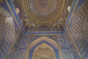 Images Dated 11th August 2009: Interior of Tilla Kari Medressa at the Registan, UNESCO World Heritage Site