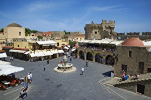 Ipocratous (Hippocrates) Square, UNESCO World Heritage Site, Rhodes City, Rhodes, Dodecanese, Greek Islands, Greece, Europe