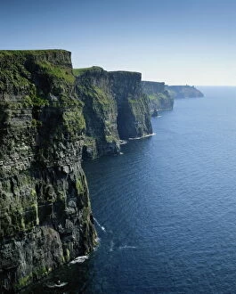 Images Dated 19th April 2006: Ireland, County Clare, Cliffs of Moher