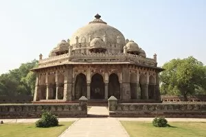 Images Dated 9th April 2010: Isa Khan Niyazi Tomb, part of the Humayuns Tomb Complex, Delhi, India, Asia