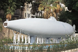Submarine Prints: Isaac Perel submarine