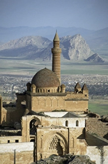 Images Dated 25th January 2000: Isak Pasa Palace