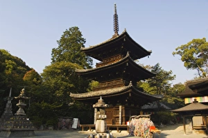 Matsuyama Prints: Ishiteji Temple