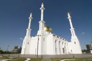 Images Dated 9th September 2009: Islamic Center and Mosque, Astana, Kazakhstan, Central Asia