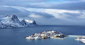 Chill Prints: Island of Husoy, Senja, Troms og Finnmark, north west Norway, Scandinavia, Europe