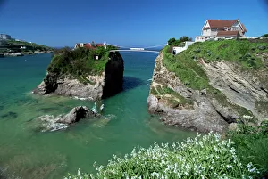 Cornwall Prints: The Island off Towan Beach, Newquay, Cornwall, England, United Kingdom, Europe
