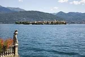Images Dated 12th July 2007: Isola dei Pescatori, Borromeo Islands, Stresa, Lake Maggiore, Piedmont, Italy, Europe