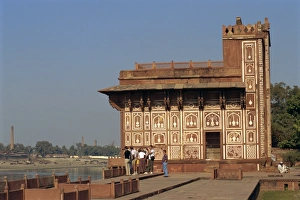 Moghul Prints: Itimad-ud-Daulahs tomb