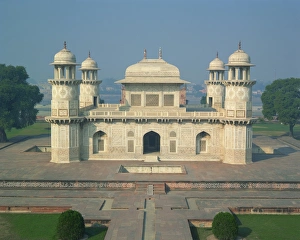Itmad Ud Daulah Prints: Itmad Ud Daulahs Tomb