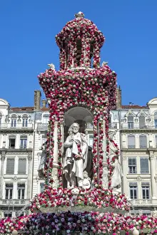 Lyon Prints: Jacobins Square during the 17th World Convention of Rose Societies in 2015, Lyon
